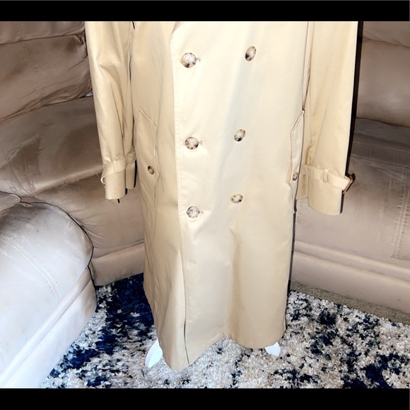 CHRISTIAN DIOR Men’s Khaki Trench Coat - Picture 3 of 10